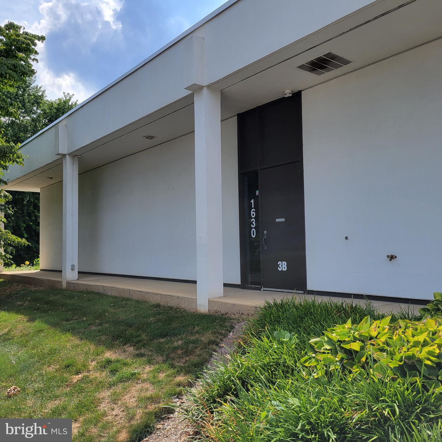 1630 MANHEIM PIKE 3B