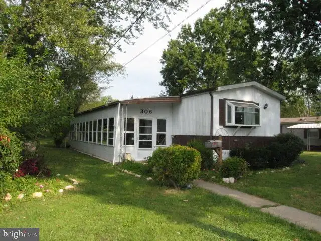 306 Snowball Drive, Hatfield, PA 19440