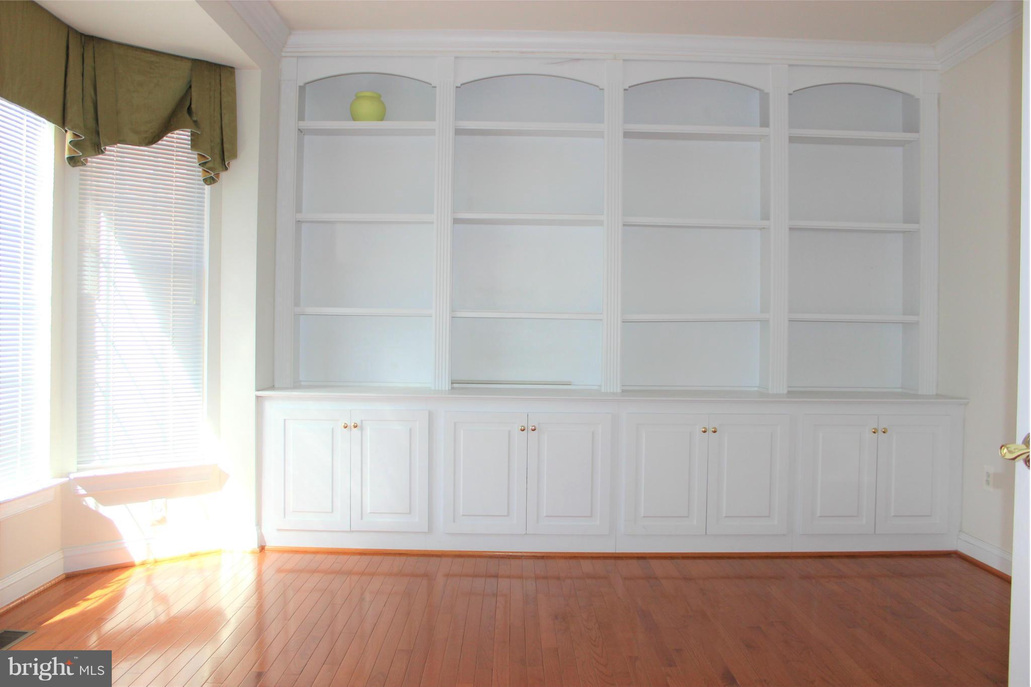 PEMBROOKE - Residential Lease
