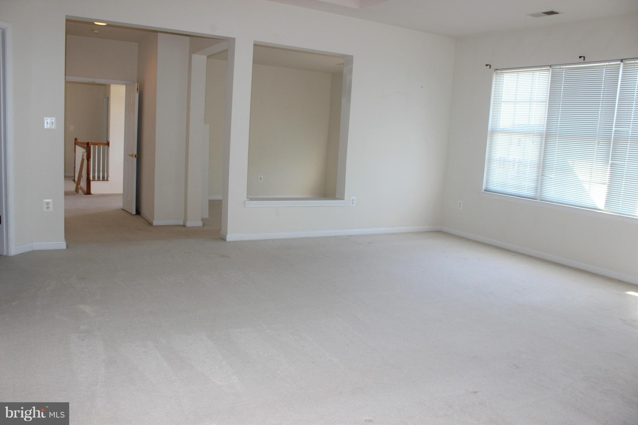 PEMBROOKE - Residential Lease