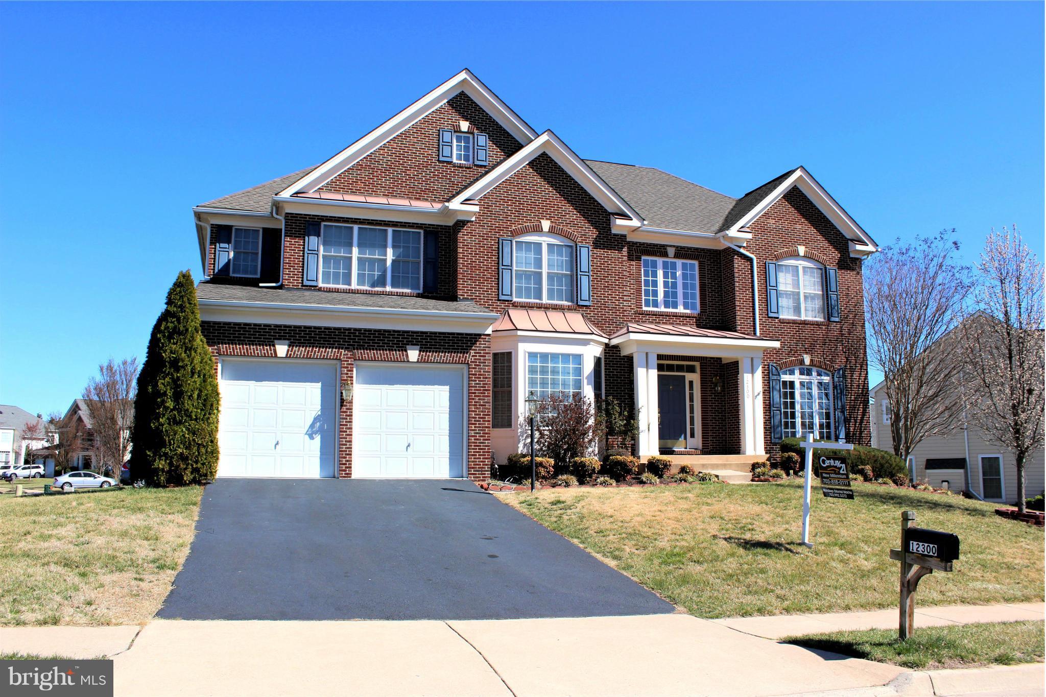PEMBROOKE - Residential Lease