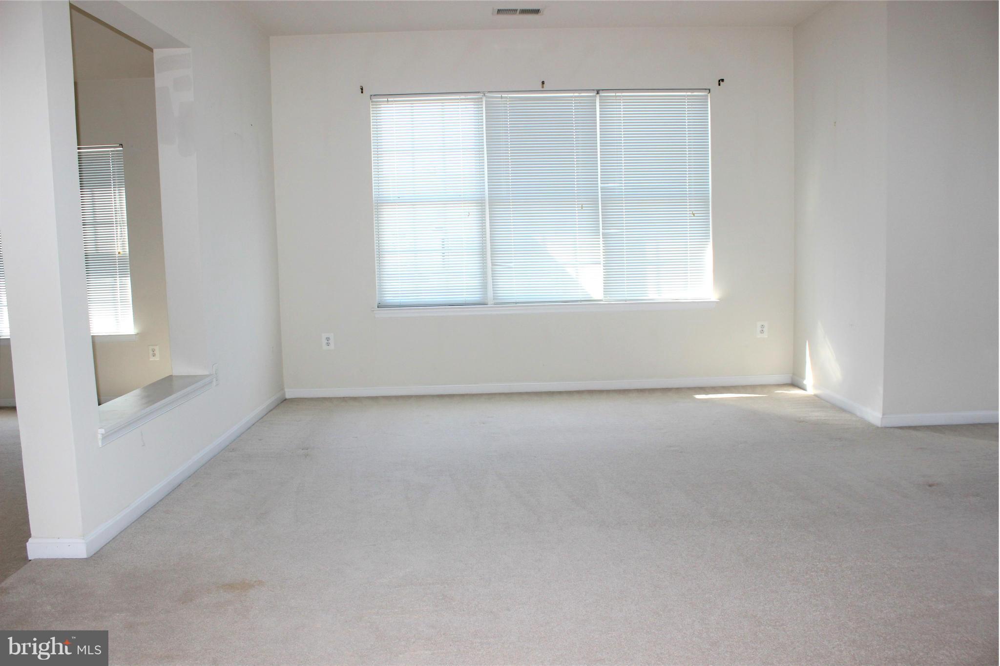 PEMBROOKE - Residential Lease