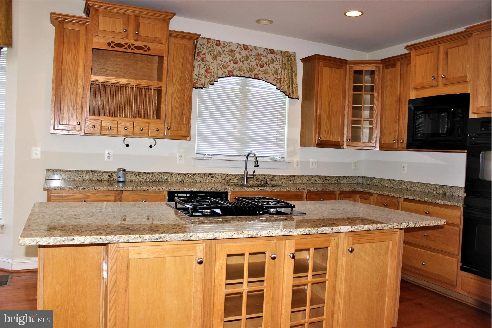 PEMBROOKE - Residential Lease