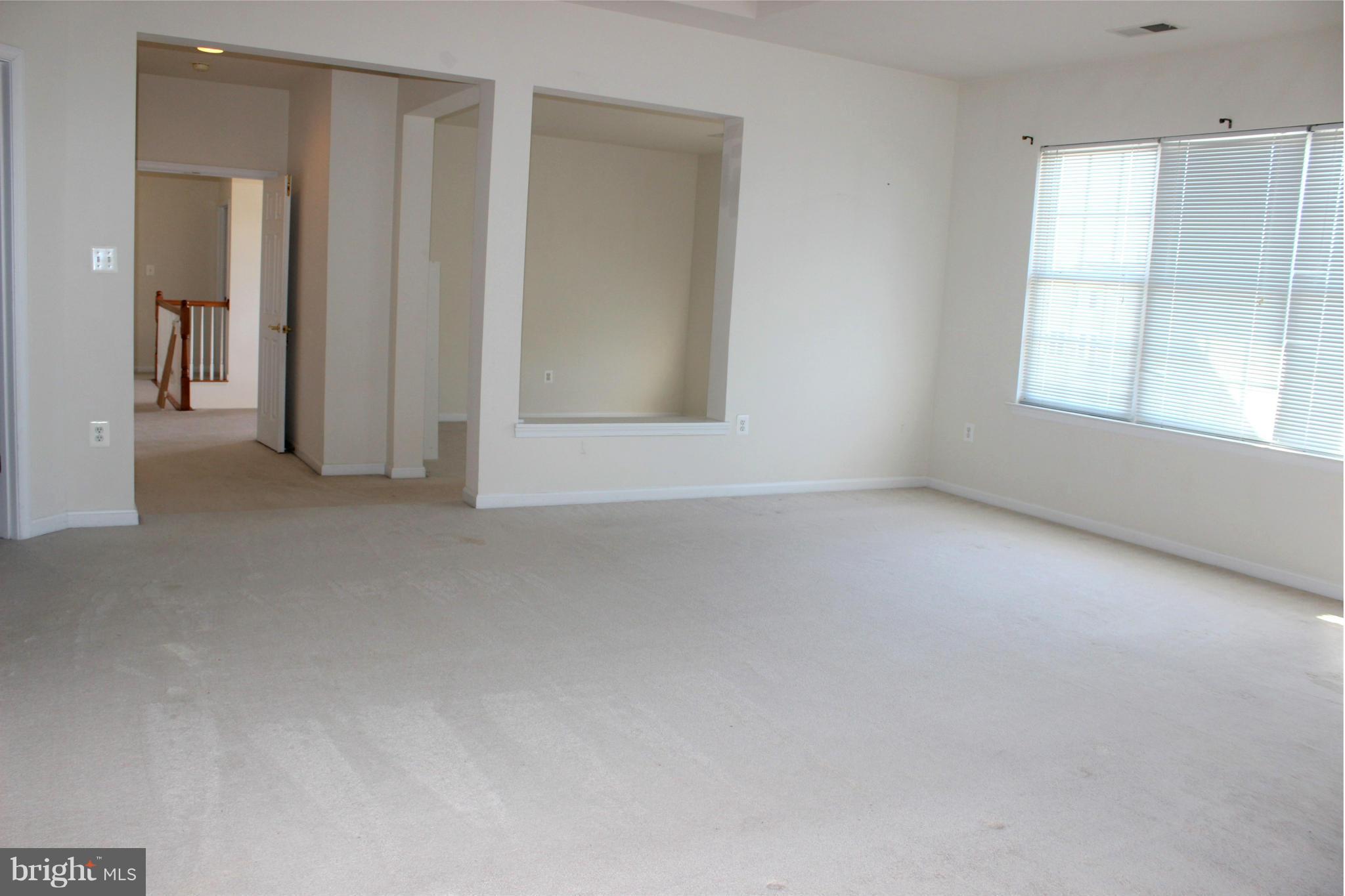 PEMBROOKE - Residential Lease