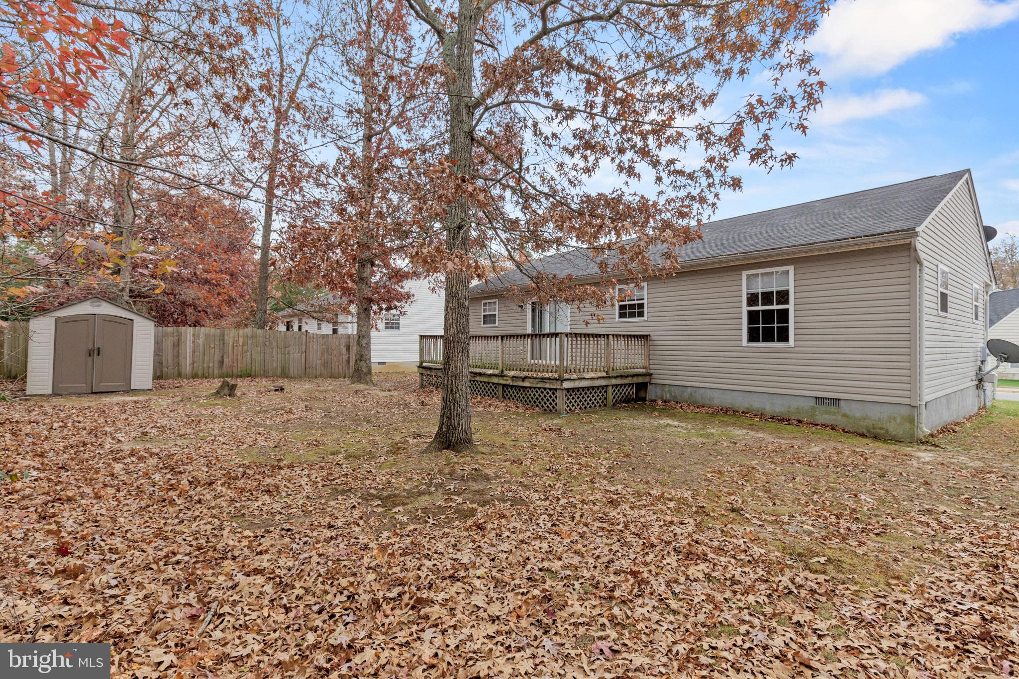 LAUREL GLEN - Residential