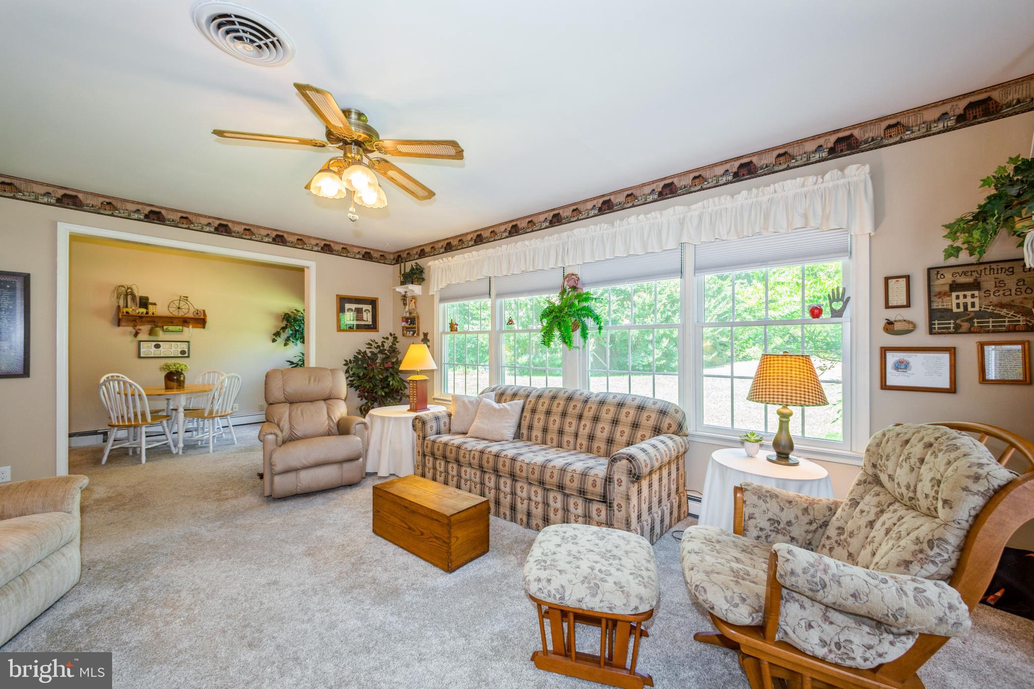 SANDY POINT - Residential