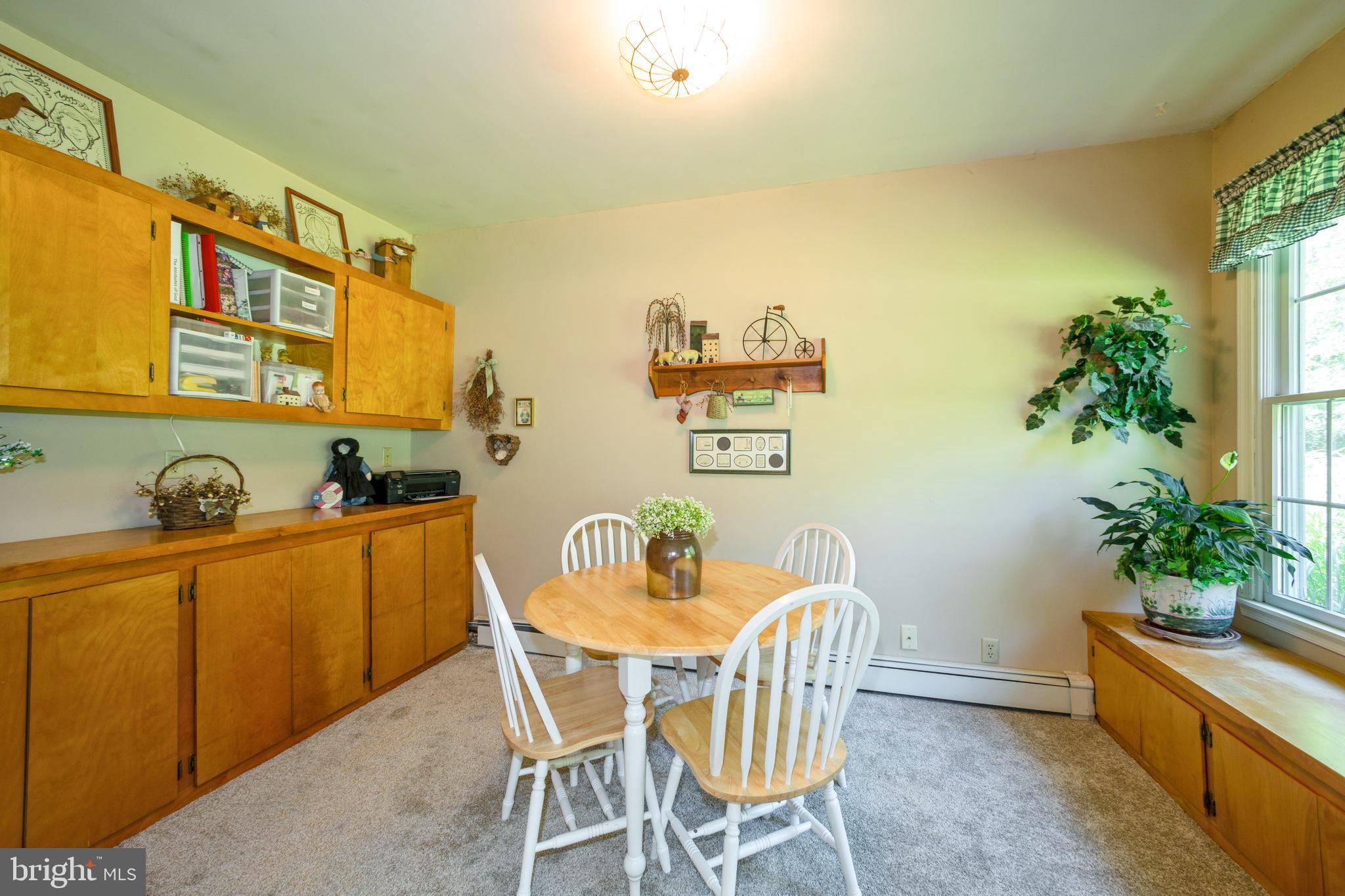 SANDY POINT - Residential