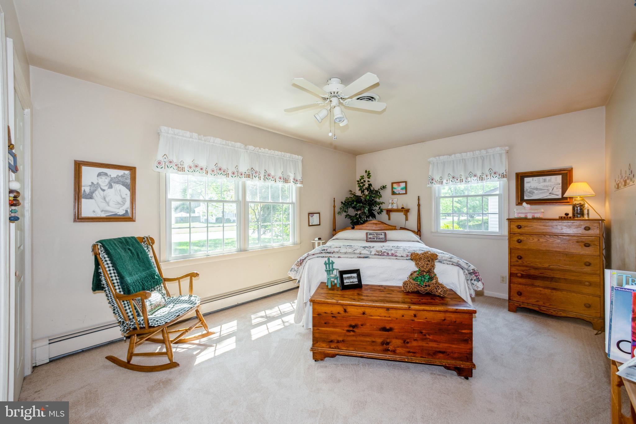 SANDY POINT - Residential