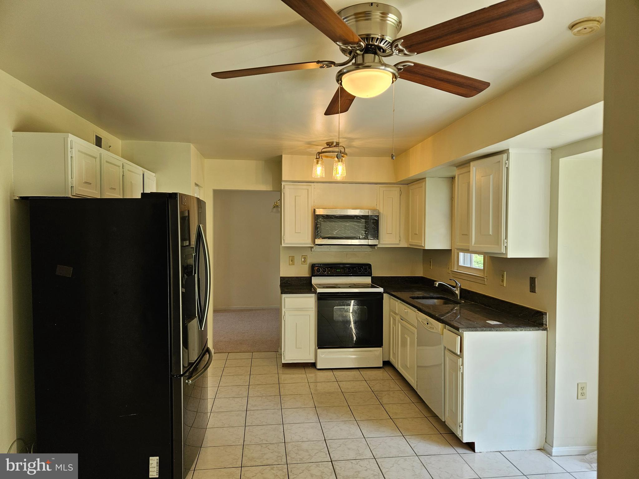 PROSPECT KNOLLS - Residential