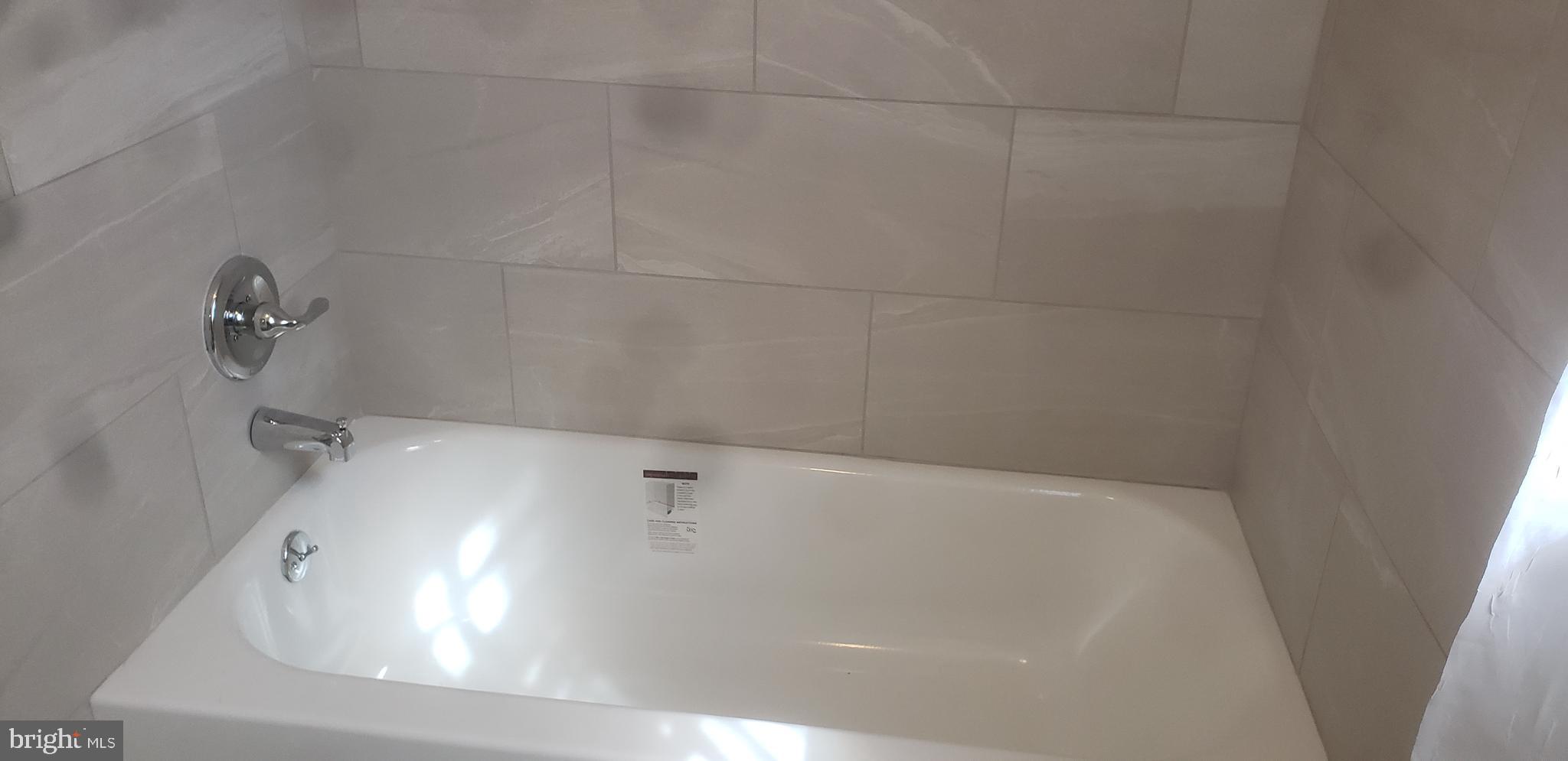 PROSPECT KNOLLS - Residential