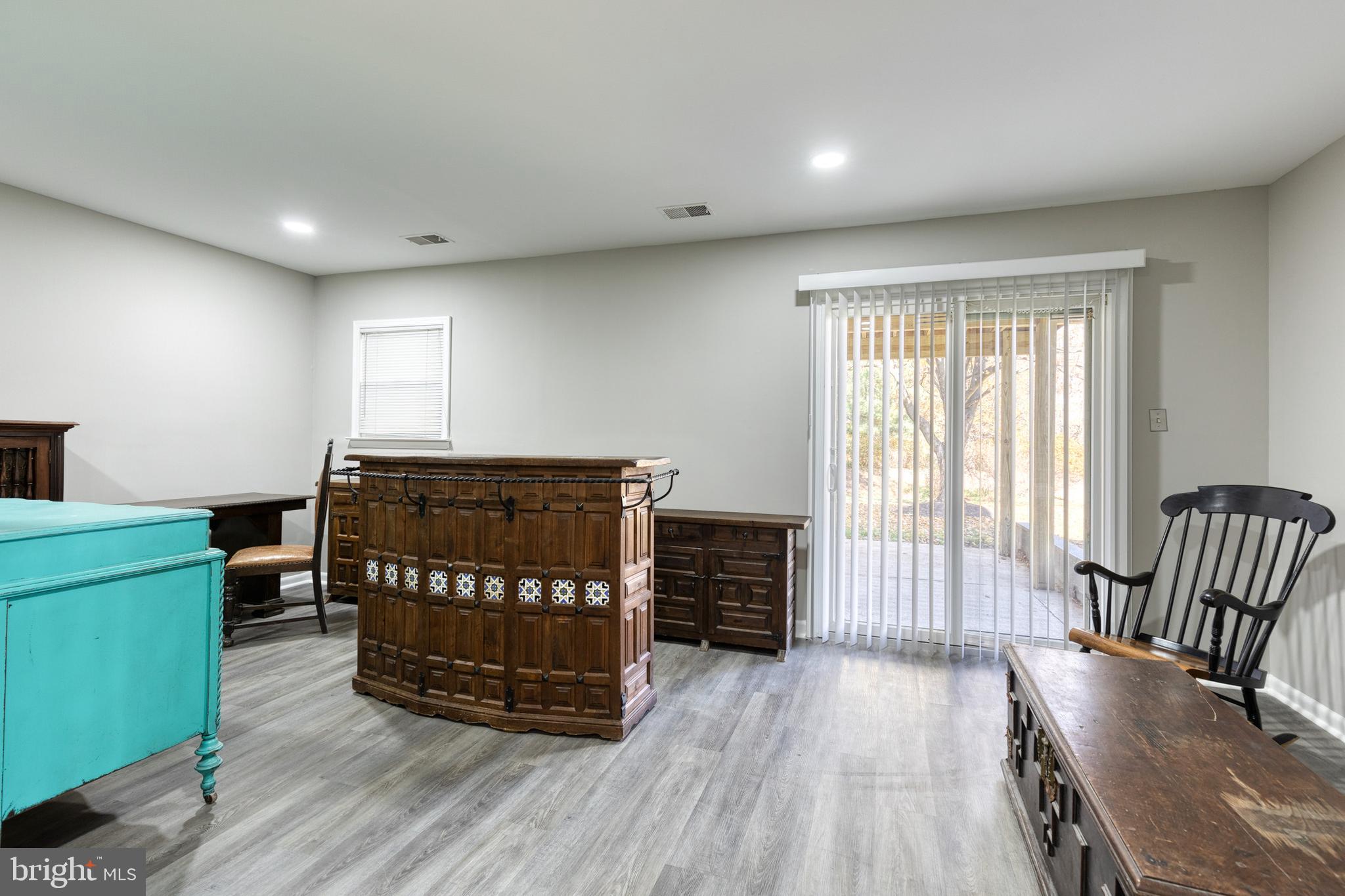 SUMMIT RIDGE - Residential