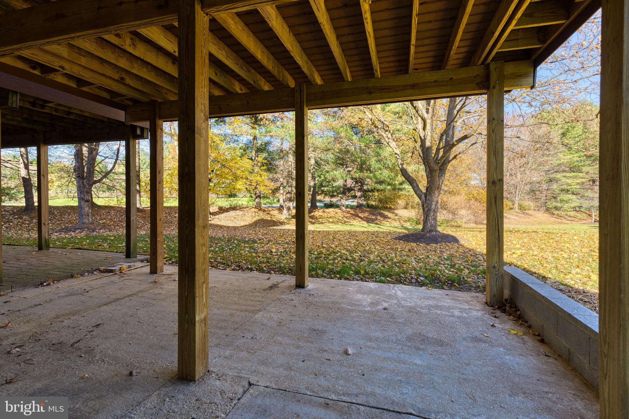 SUMMIT RIDGE - Residential