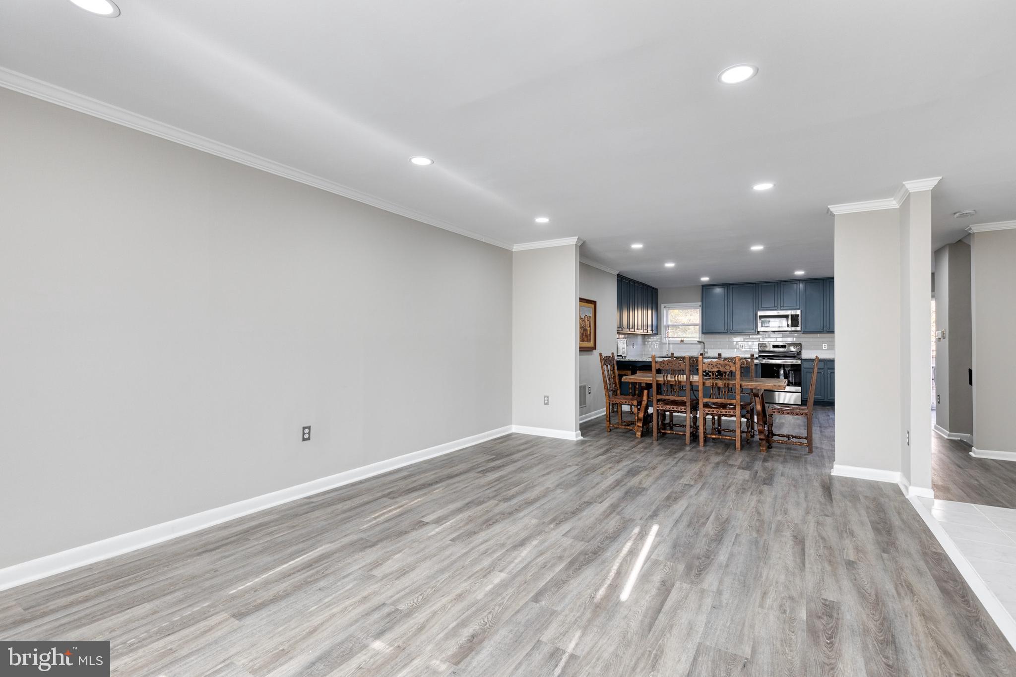 SUMMIT RIDGE - Residential