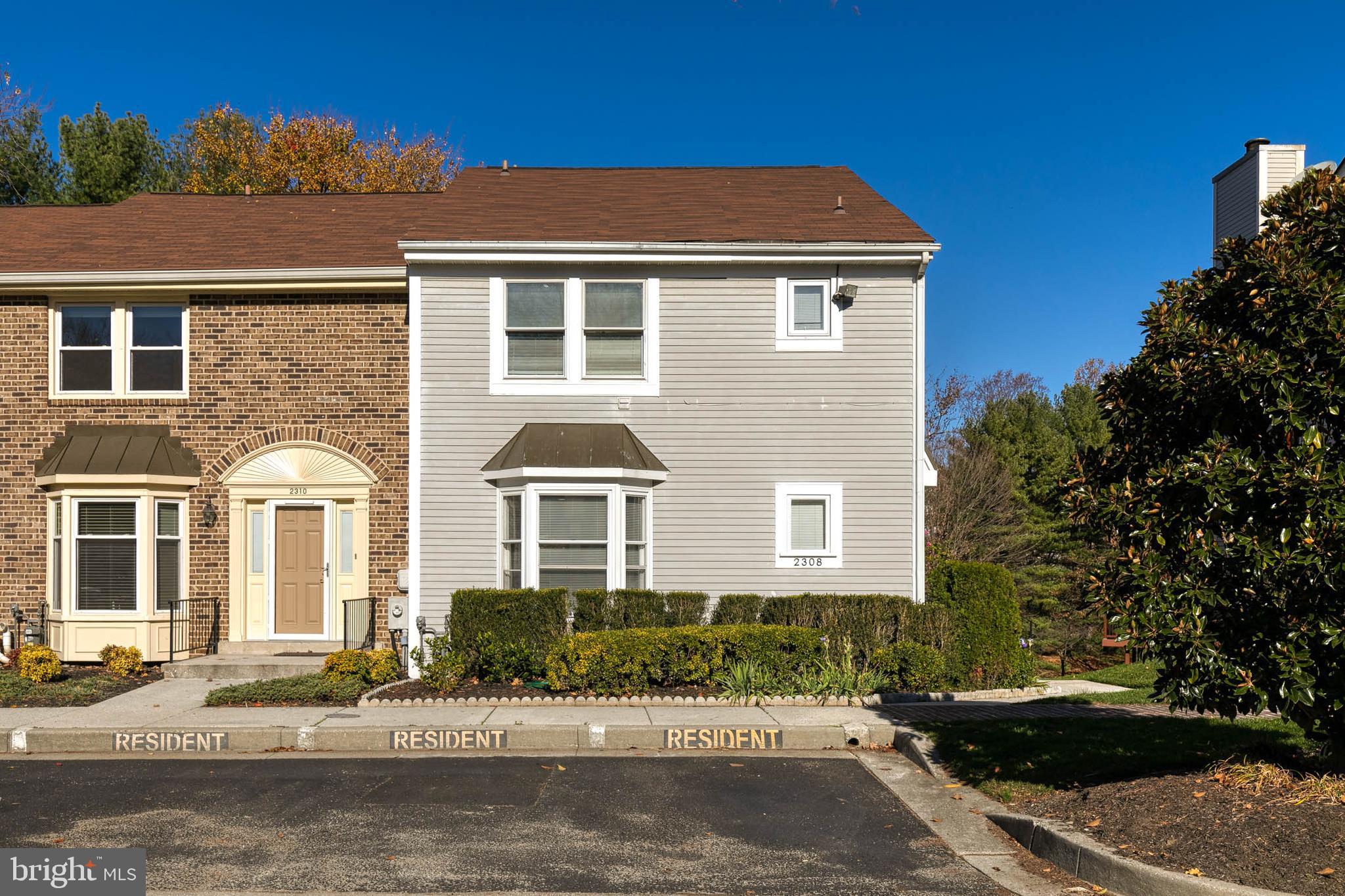 SUMMIT RIDGE - Residential