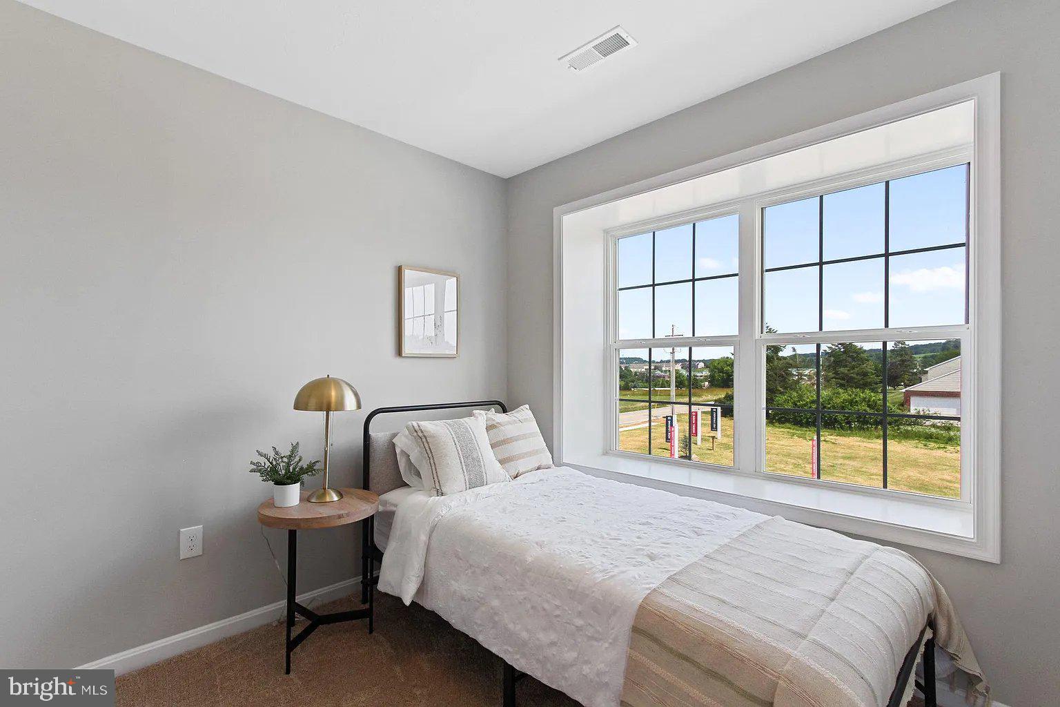 HUDSON RIDGE - Residential