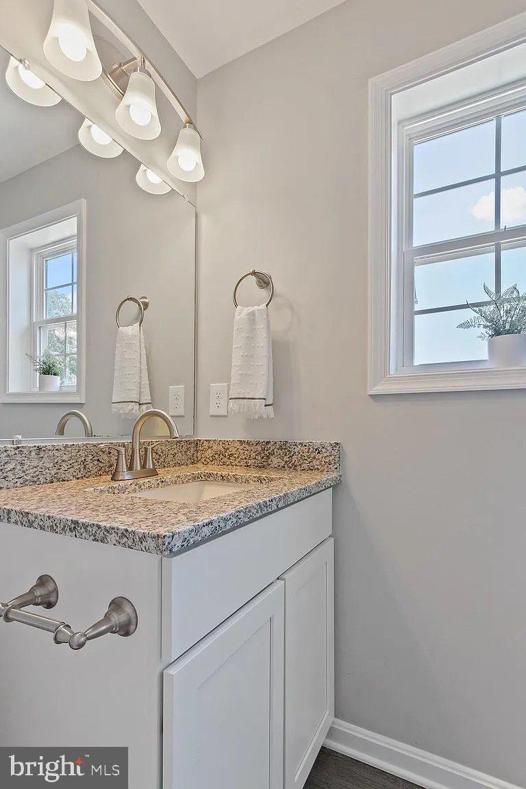 HUDSON RIDGE - Residential