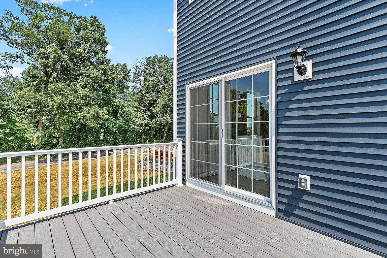HUDSON RIDGE - Residential