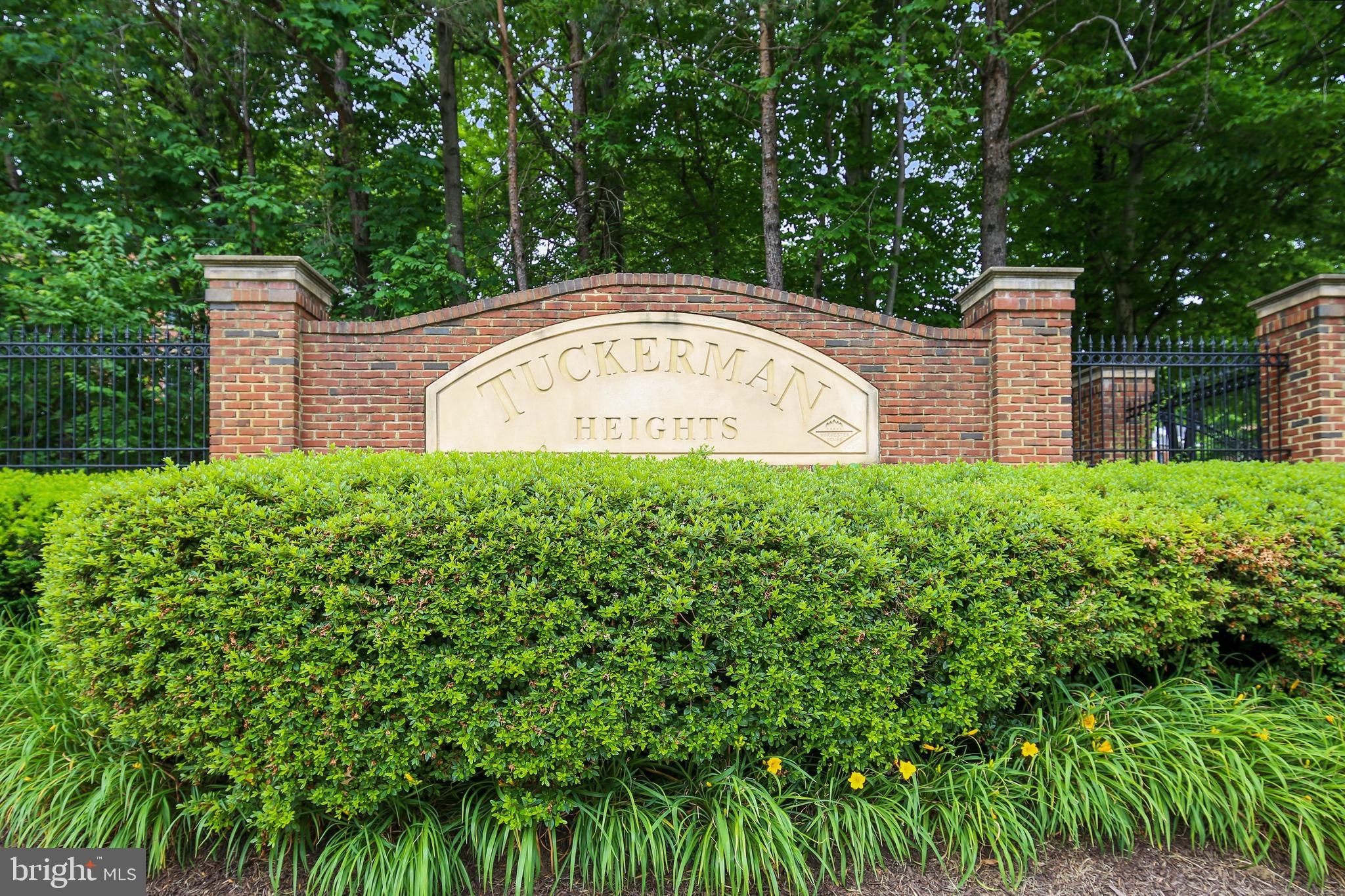 TUCKERMAN HEIGHTS - Residential Lease