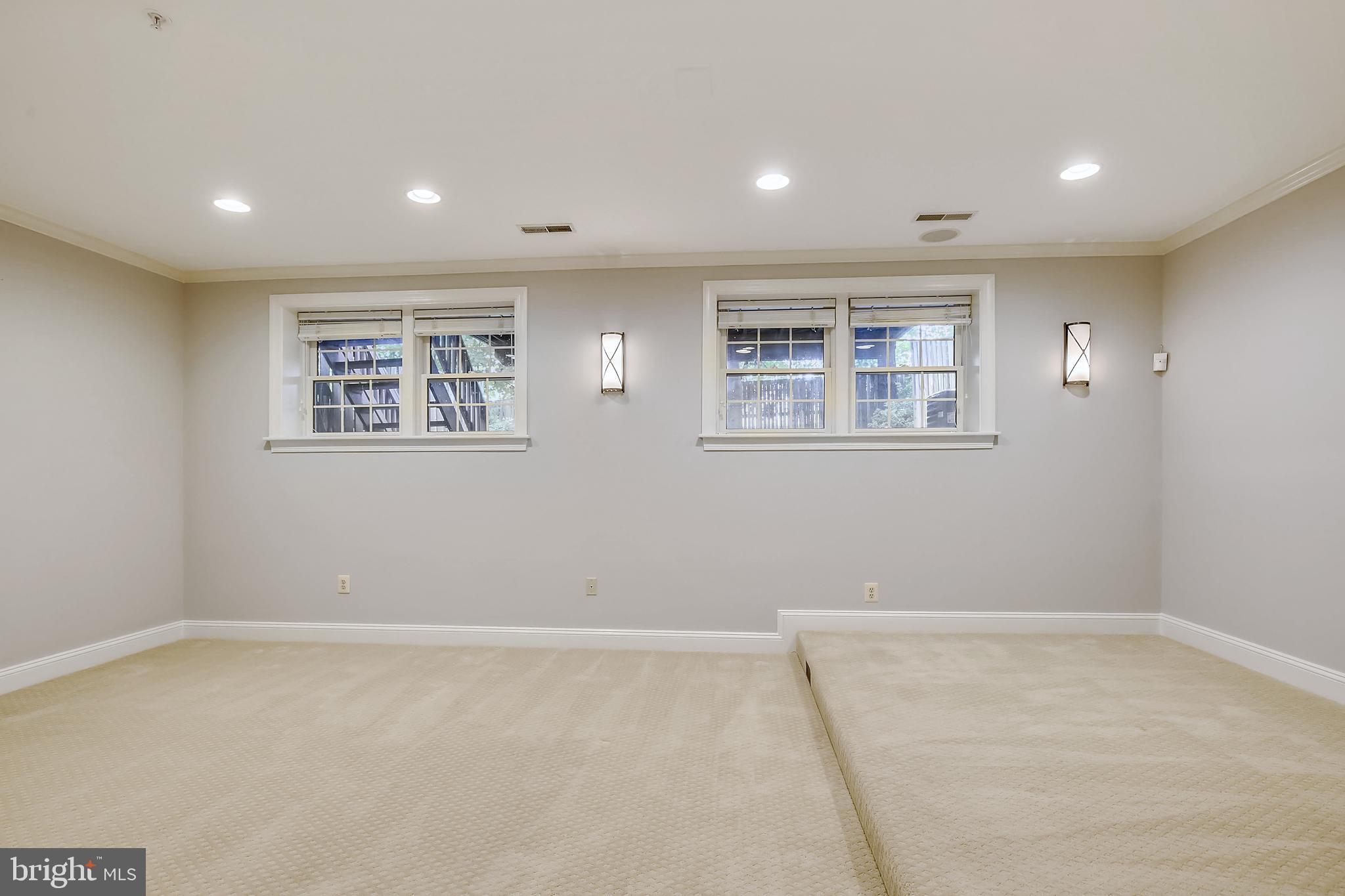 TUCKERMAN HEIGHTS - Residential Lease