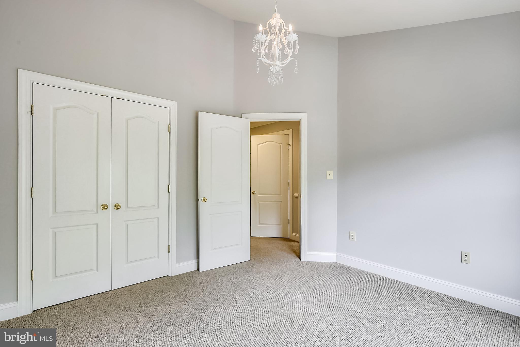 TUCKERMAN HEIGHTS - Residential Lease