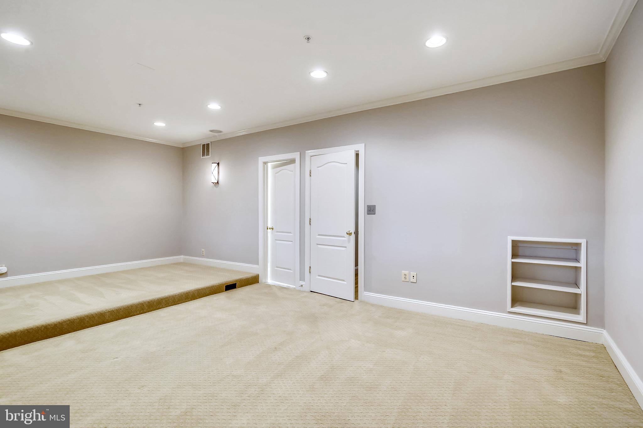 TUCKERMAN HEIGHTS - Residential Lease