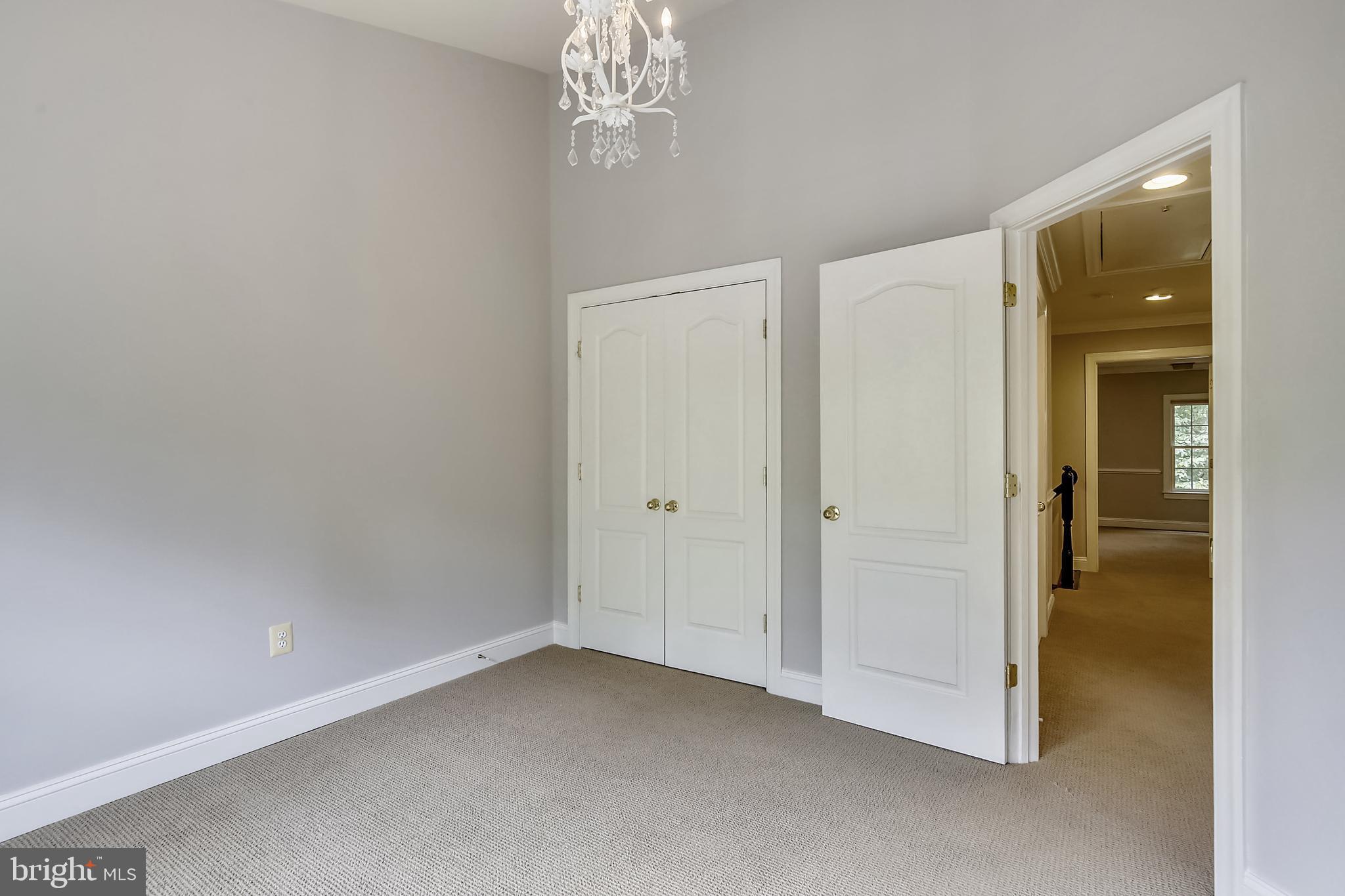 TUCKERMAN HEIGHTS - Residential Lease