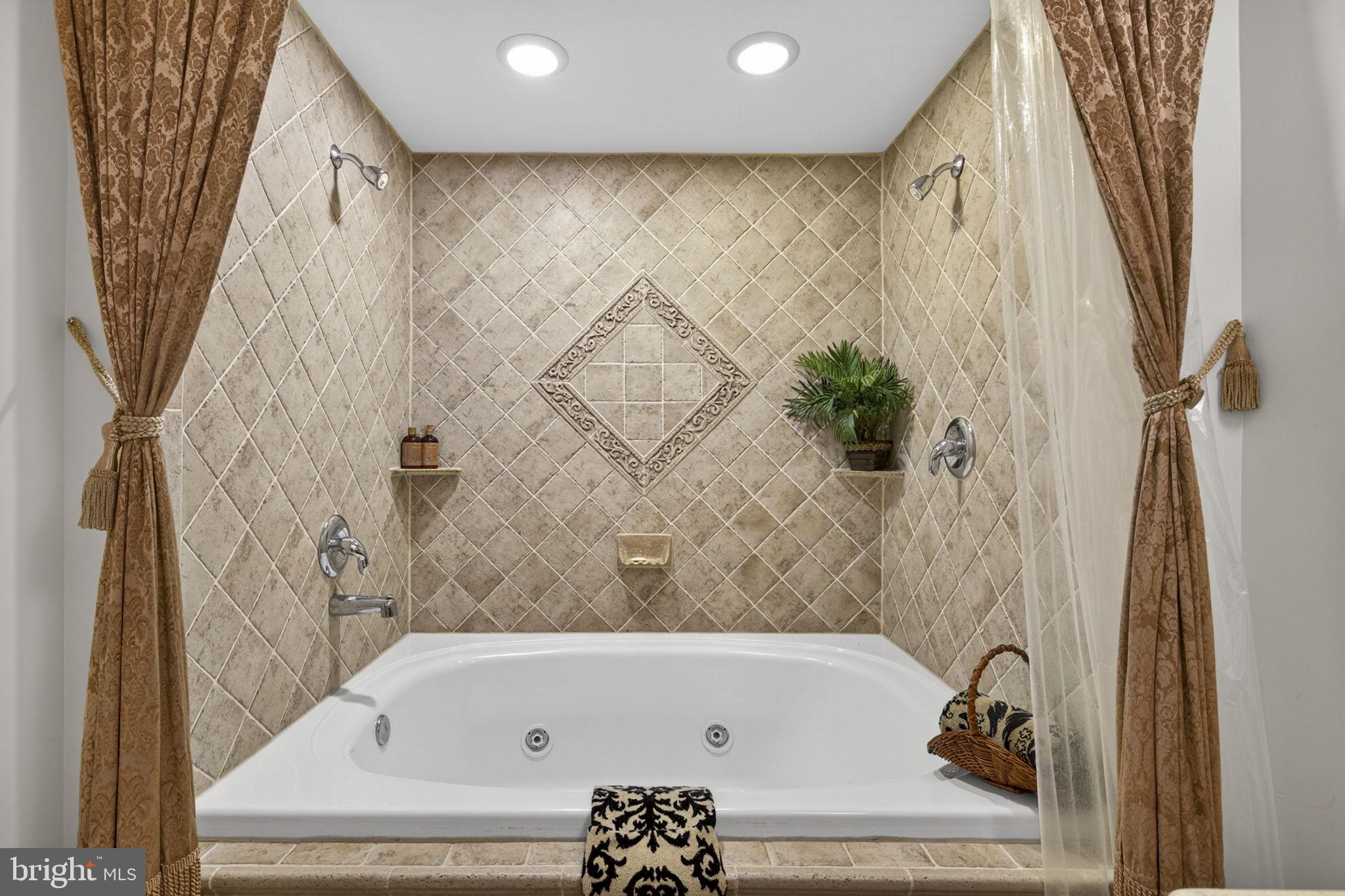 LITTLE RIVER ESTATES - Residential