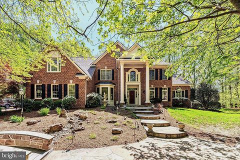 Photo of 22167 Woodwinds Drive, LEESBURG, VA 20175 (MLS # VALO2120872)