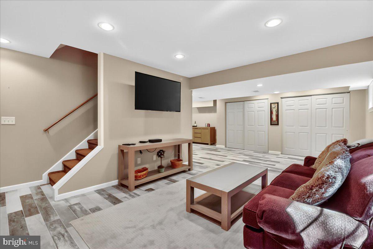 PARKSIDE - Residential