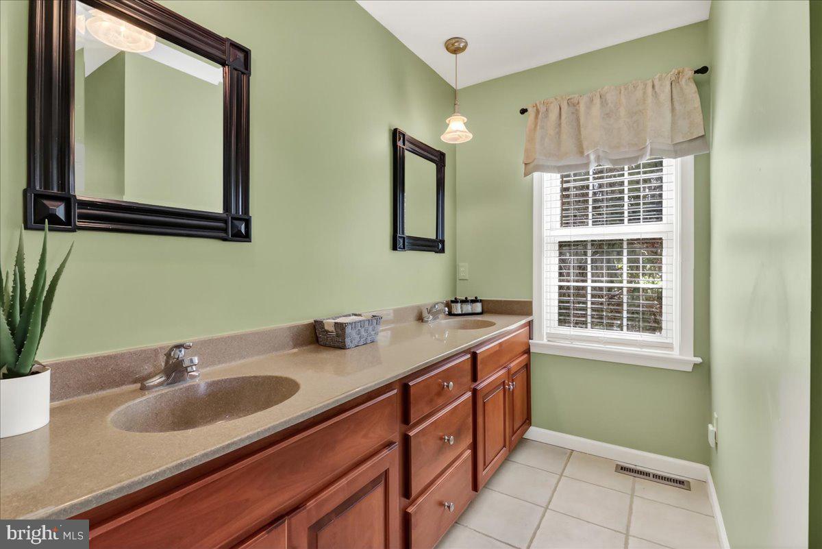 PARKSIDE - Residential