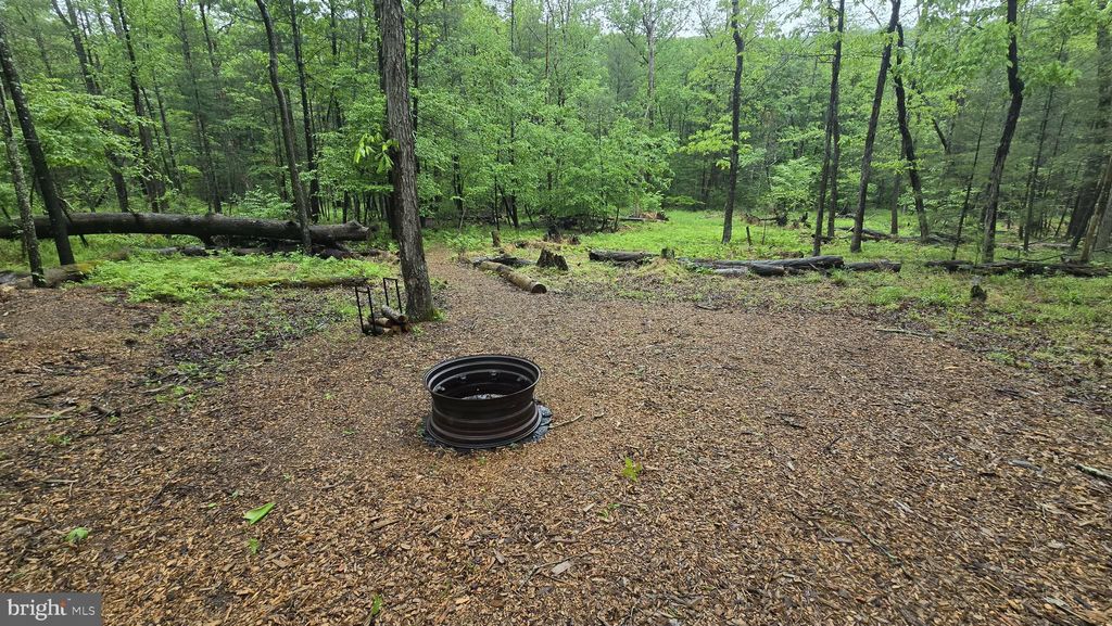 Photo of 8245 Aughwick Rd, MCCONNELLSBURG, PA 17233 (MLS # PAFU2002104)