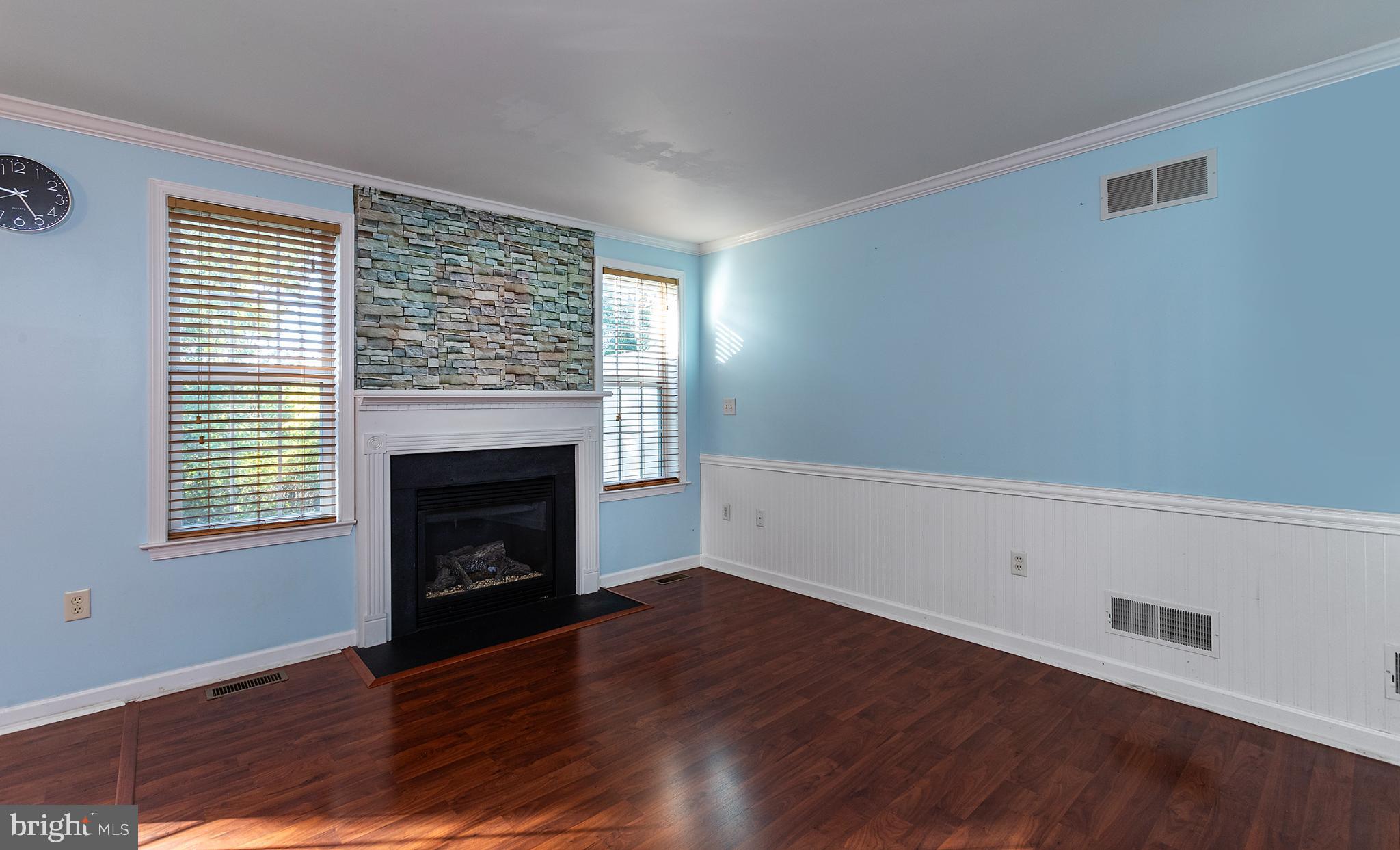 MAPLE GLEN - Residential