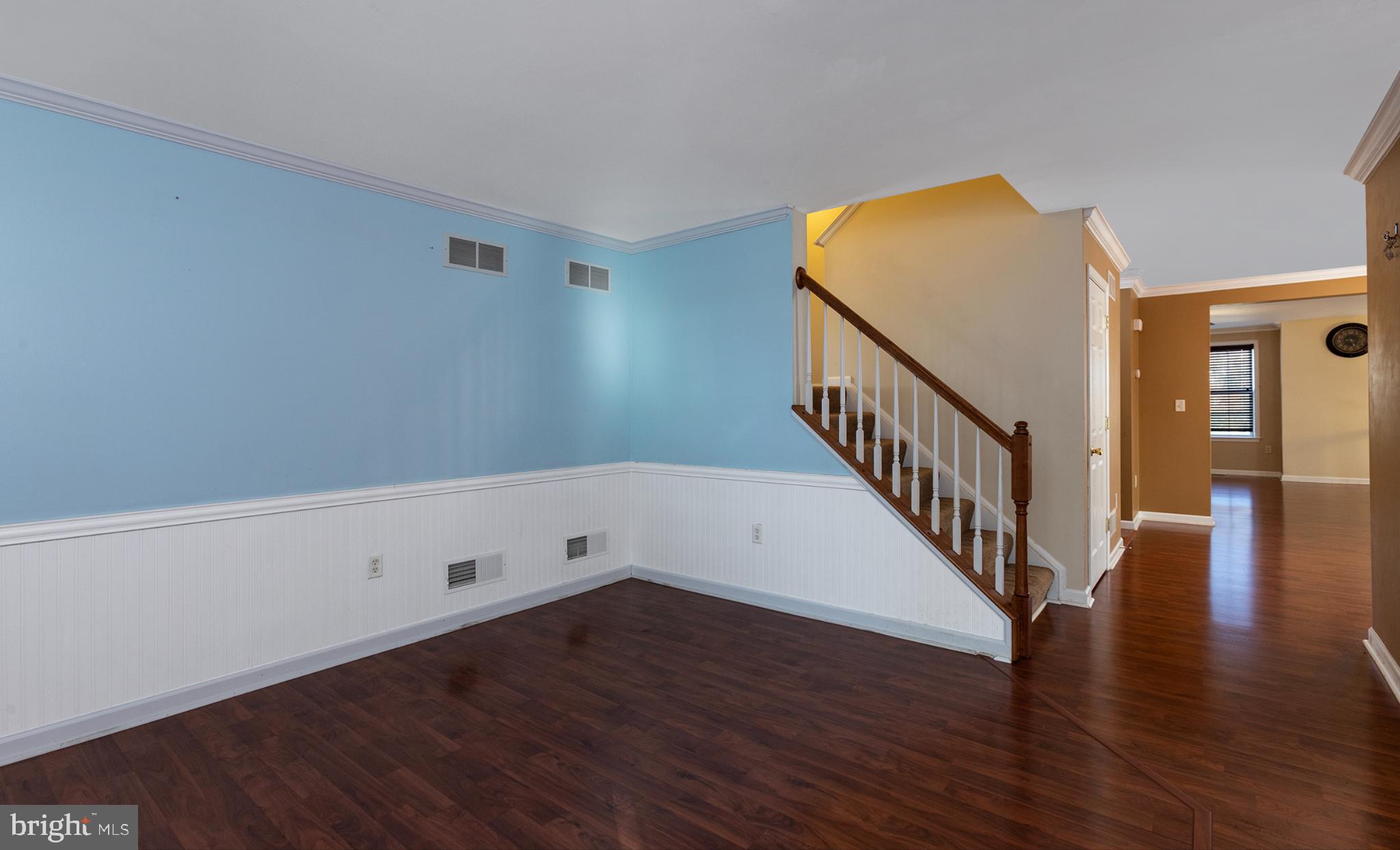 MAPLE GLEN - Residential