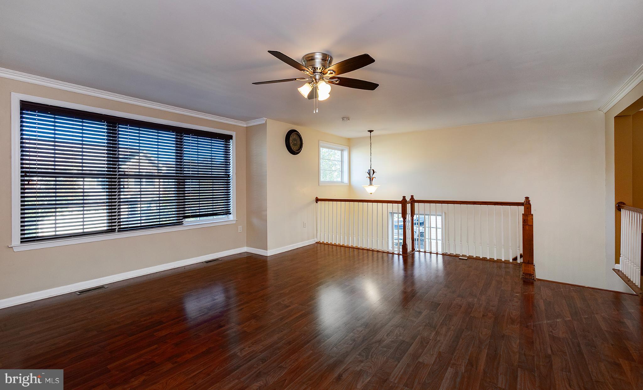 MAPLE GLEN - Residential