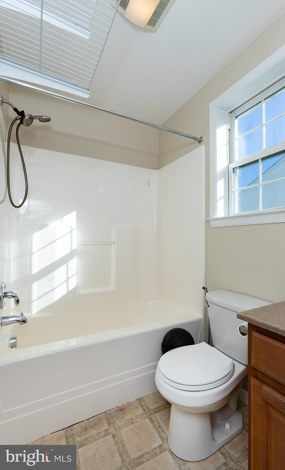 MAPLE GLEN - Residential