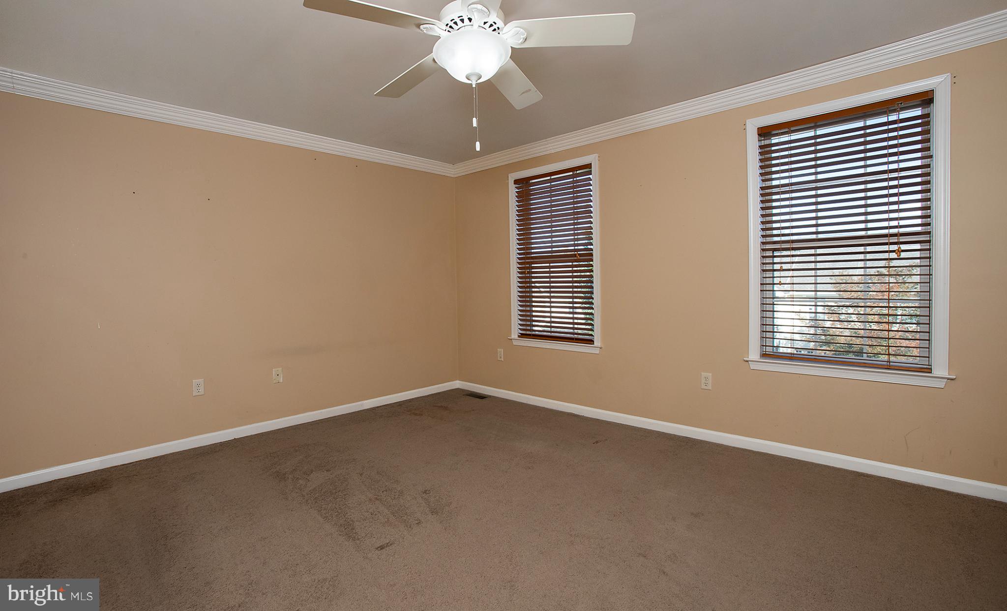 MAPLE GLEN - Residential