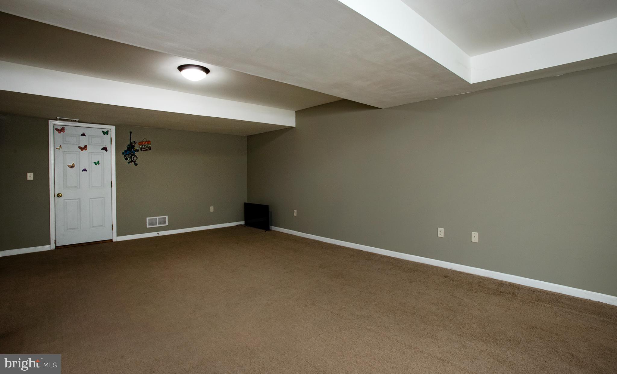 MAPLE GLEN - Residential