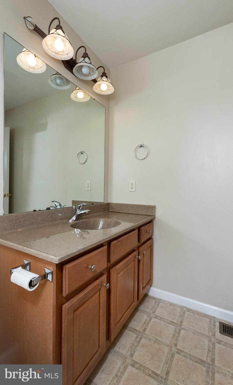 MAPLE GLEN - Residential