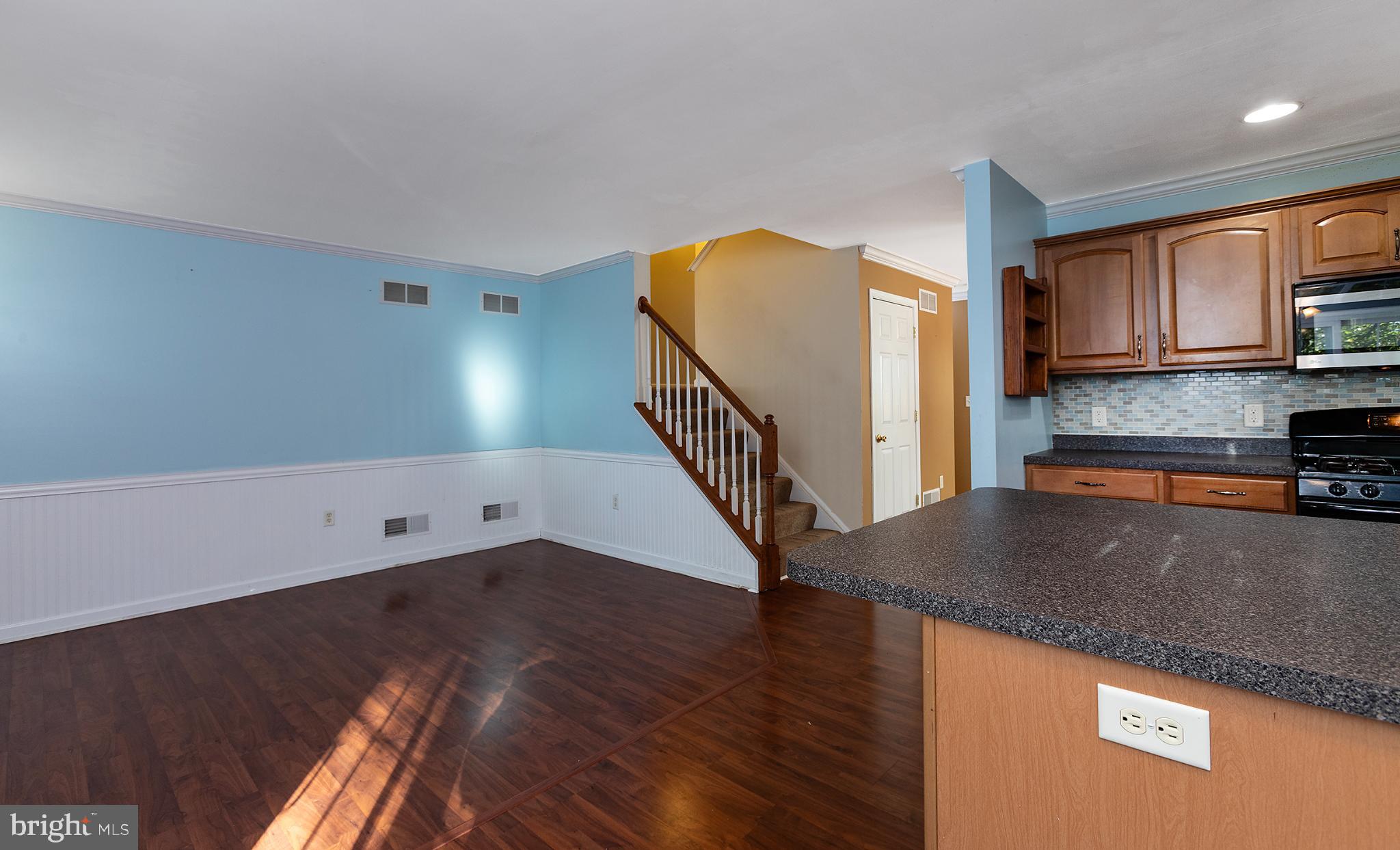 MAPLE GLEN - Residential