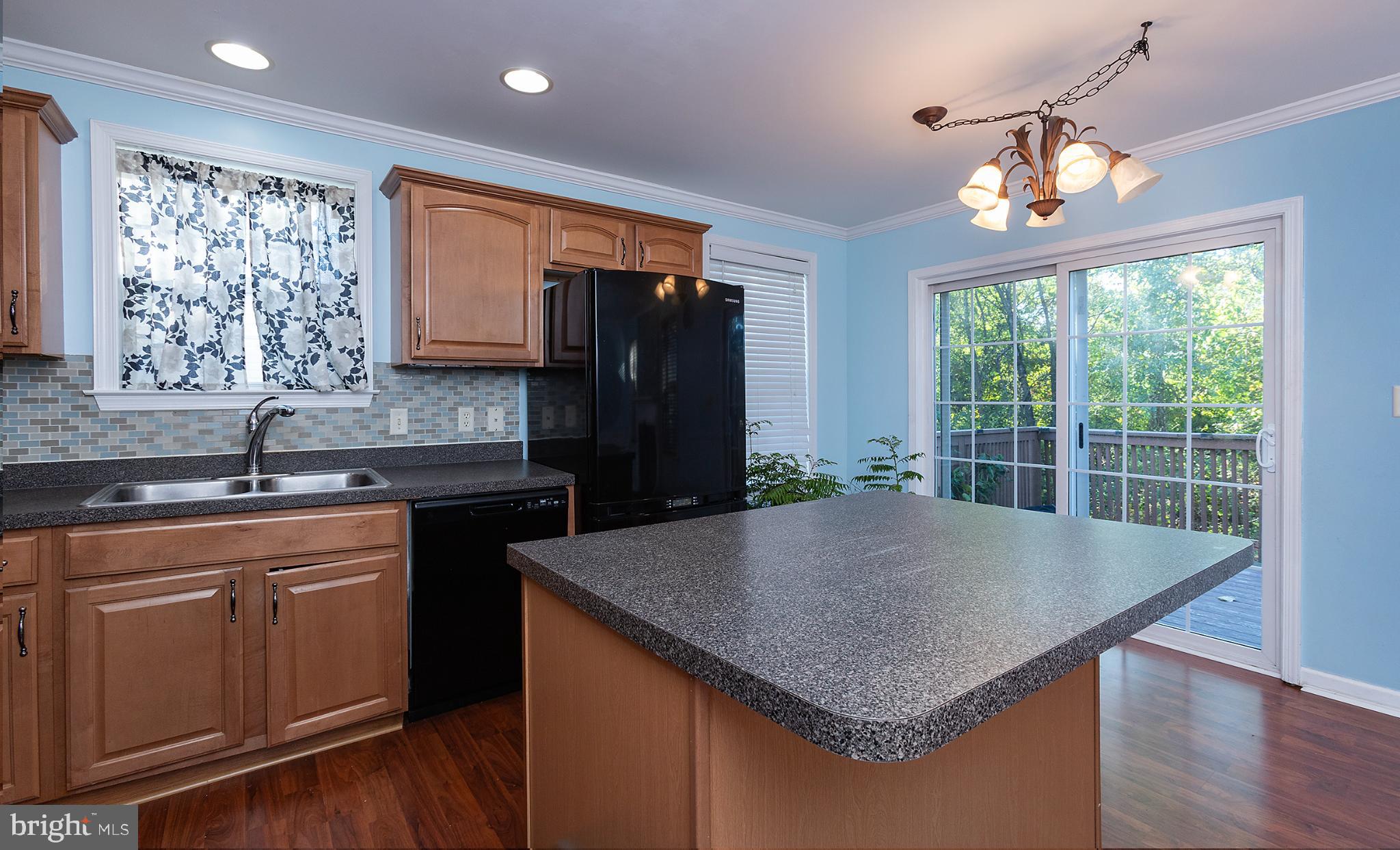 MAPLE GLEN - Residential