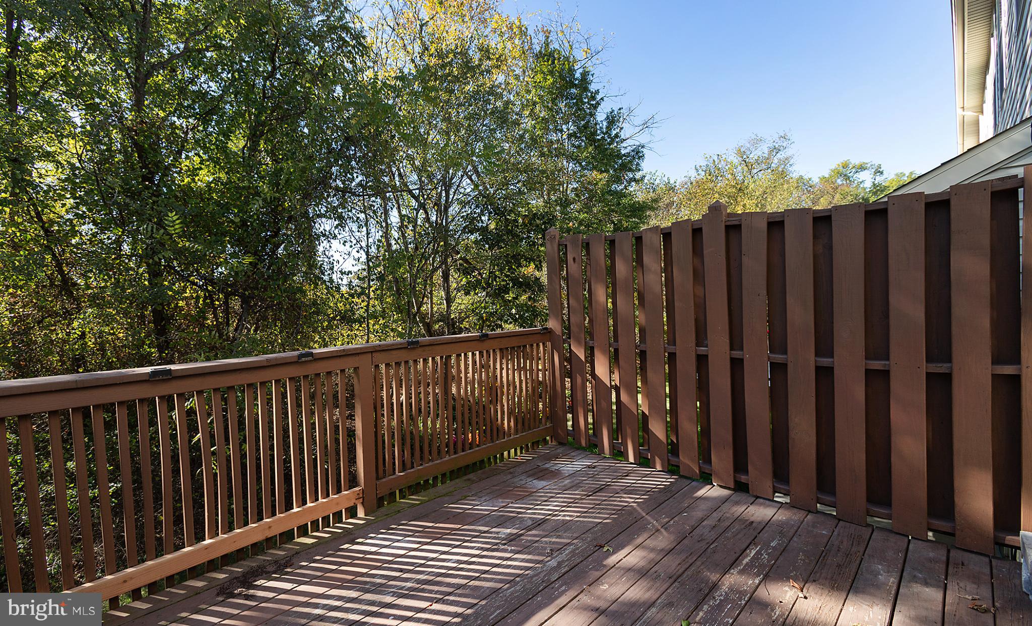 MAPLE GLEN - Residential