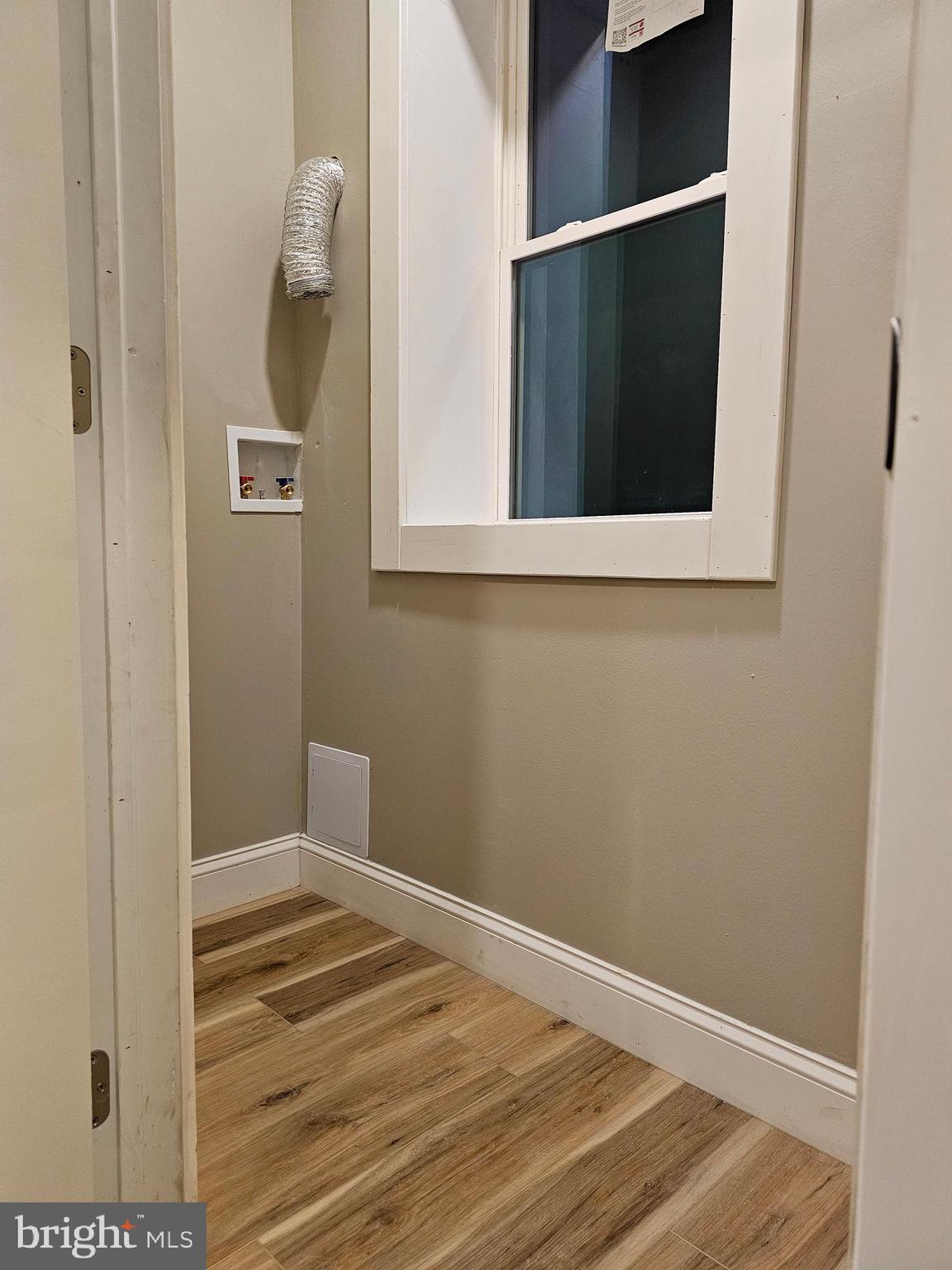 EAST KENSINGTON - Residential