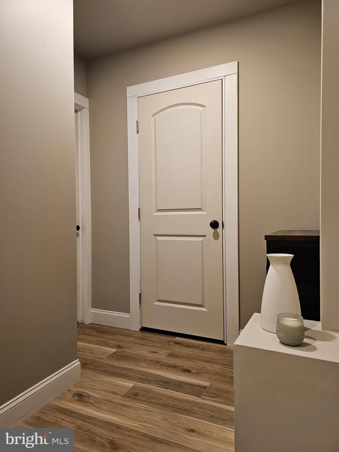 EAST KENSINGTON - Residential