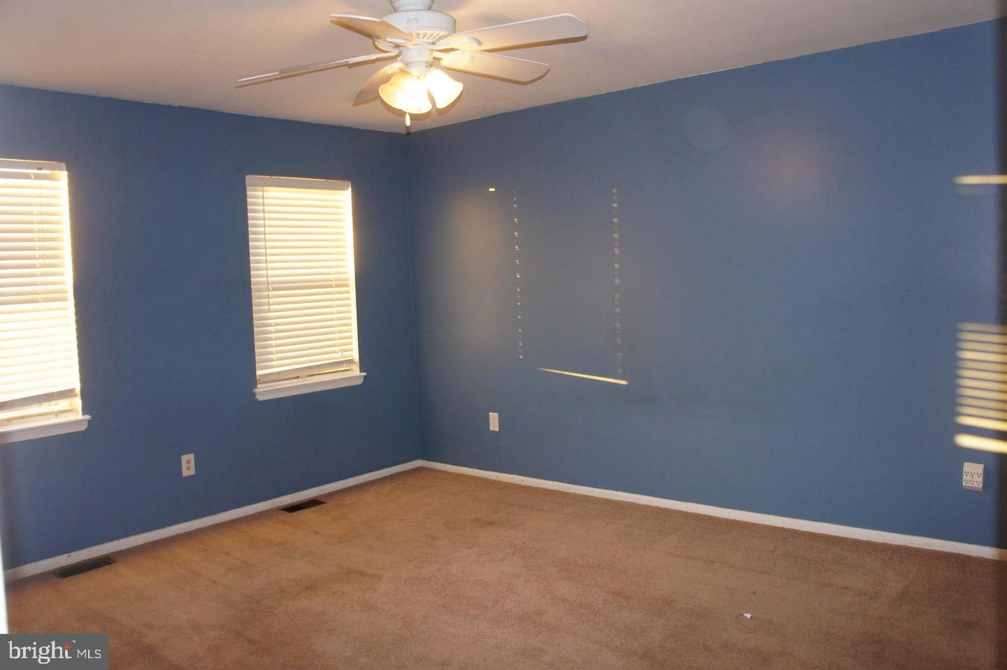 CROFTON VILLAGE - Residential Lease