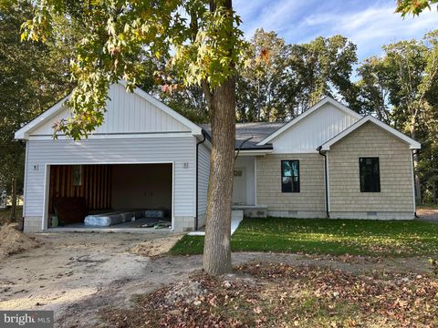 6873 ROBIN DRIVE SEAFORD DE 19973