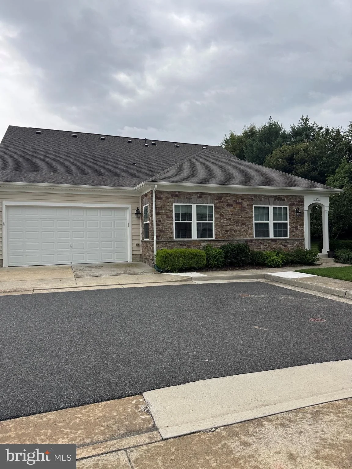 35 Harpers Mill Way, Lovettsville, VA, 20180