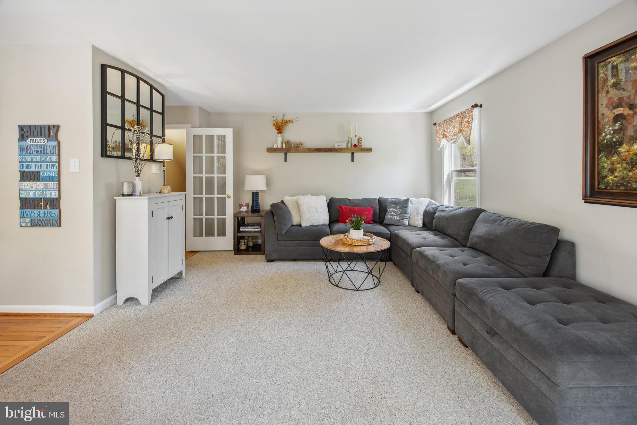 HIDDEN VALLEY - Residential