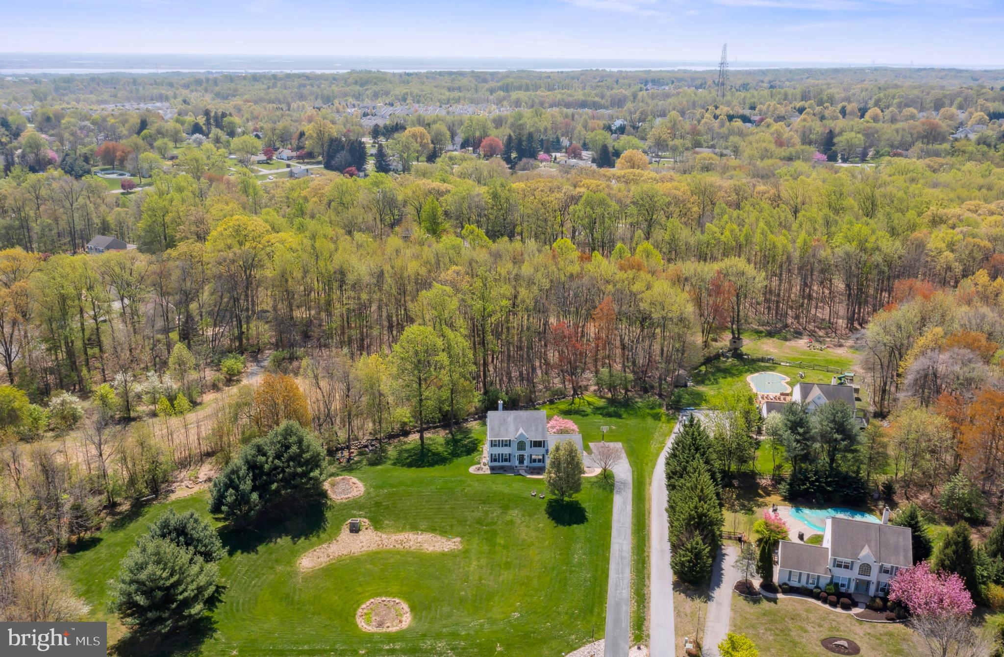 HIDDEN VALLEY - Residential