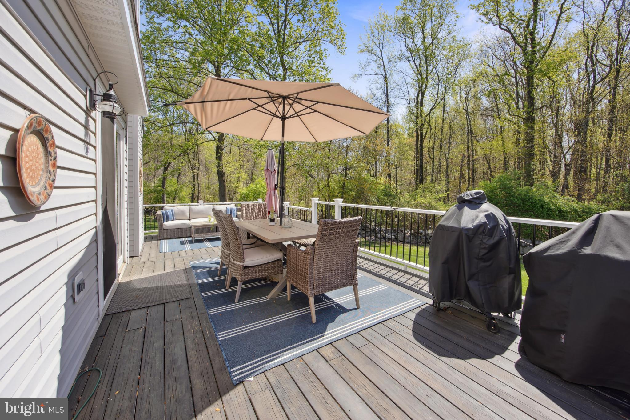 HIDDEN VALLEY - Residential