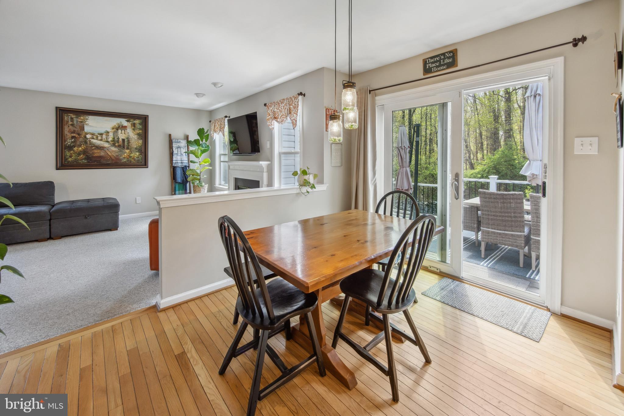 HIDDEN VALLEY - Residential